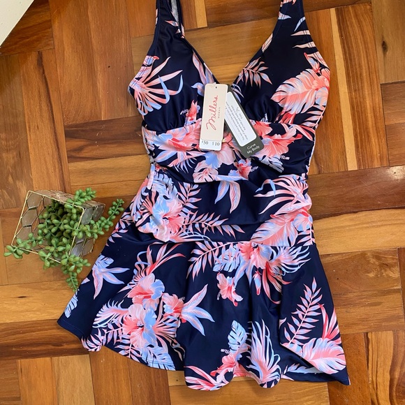 Miller’s BNWT swimsuit - Picture 5 of 7